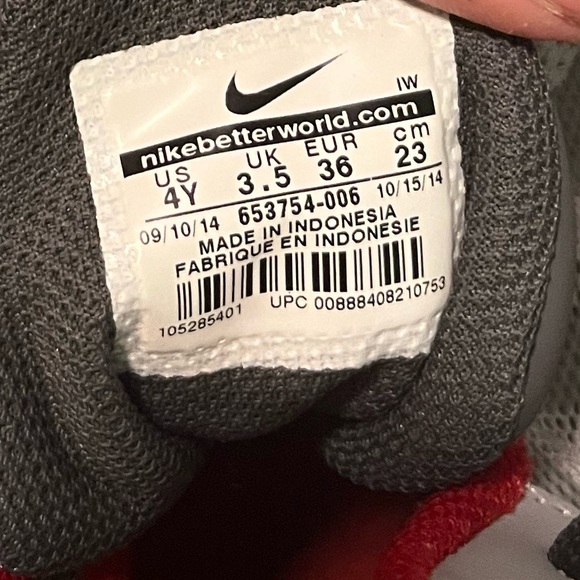 Nike Air Max Stutter Step 2 size 4Y - Picture 7 of 9